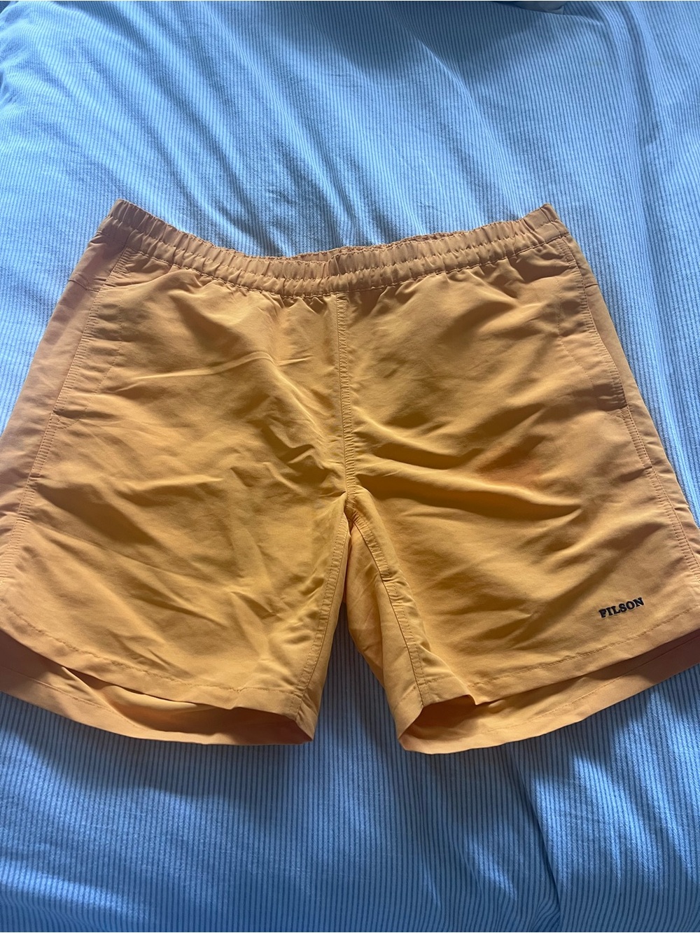 Filson cooper lake trunks